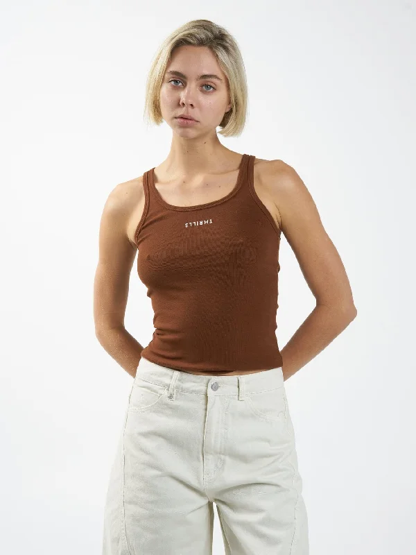 Minimal Thrills Scoop Tank - Chestnut